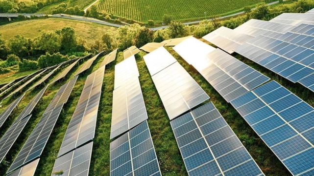 Was sind die Vorteile der solaren Photovoltaik-Stromerzeugung im Umweltschutz?